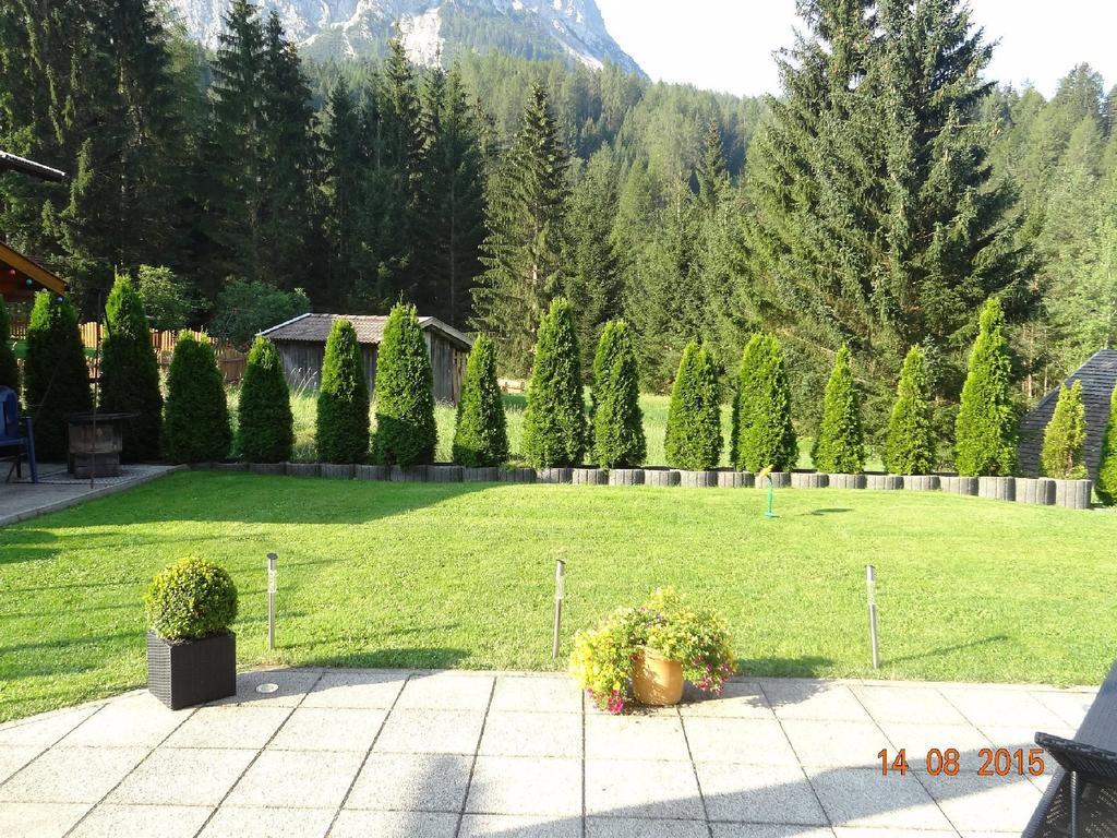 Alpen-Chalet Ehrwald Chambre photo